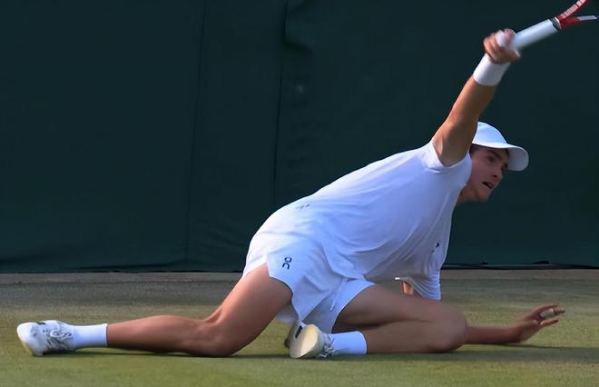 场上从容发 场上从容发