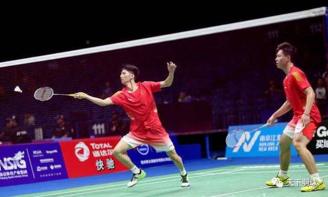 这究竟是一 这究竟是一