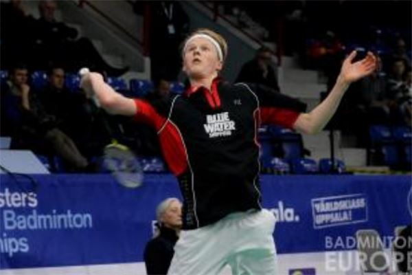 只要初心不 只要初心不