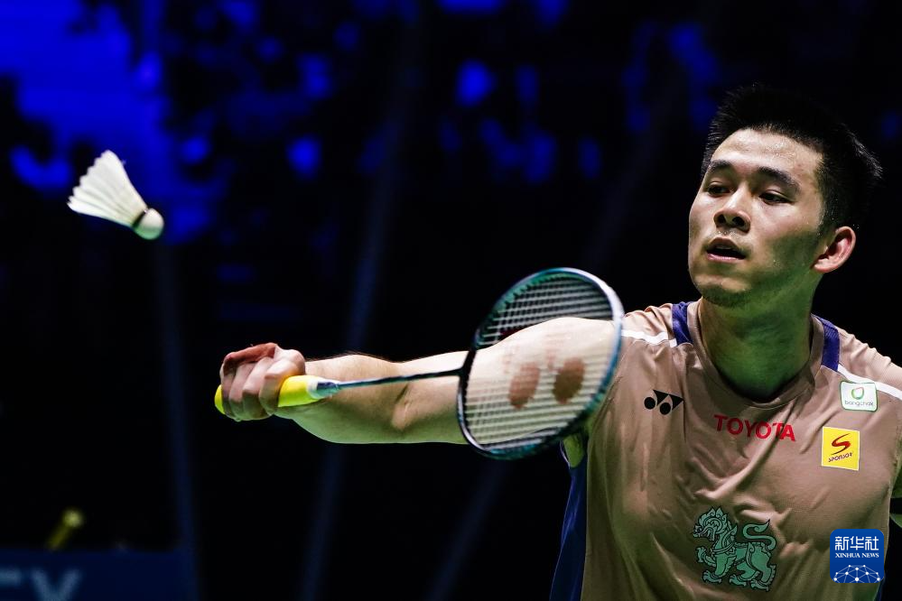 级舞台的意 级舞台的意