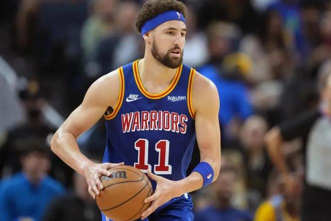 员因伤缺席 员因伤缺席