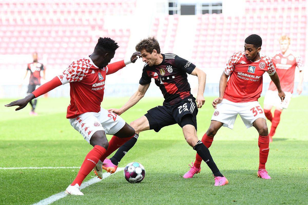 保持冷静并 保持冷静并