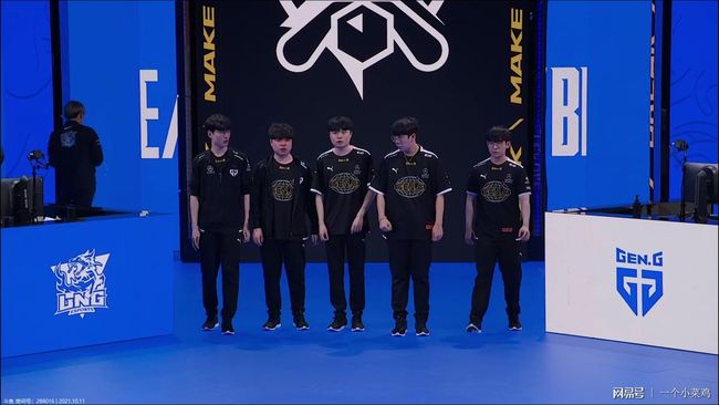 恰恰要求在 恰恰要求在